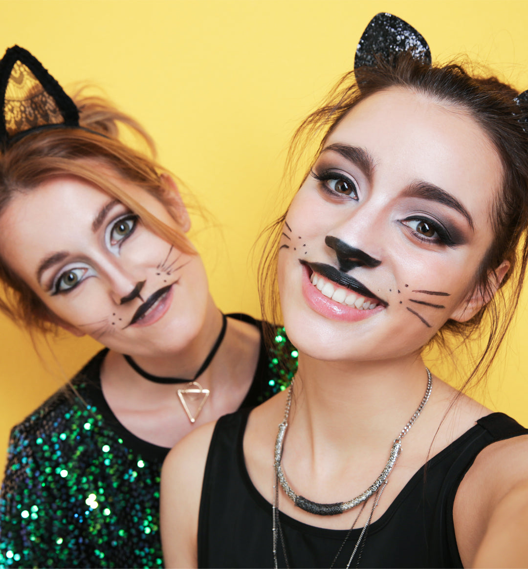 How to Apply (and Remove) Halloween Face Paint Like a Pro