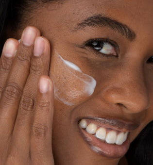  The Ultimate Guide to Choosing the Right Moisturizer for Your Skin Type