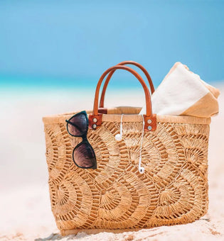  Beach Bag Essentials for Healthy Skin